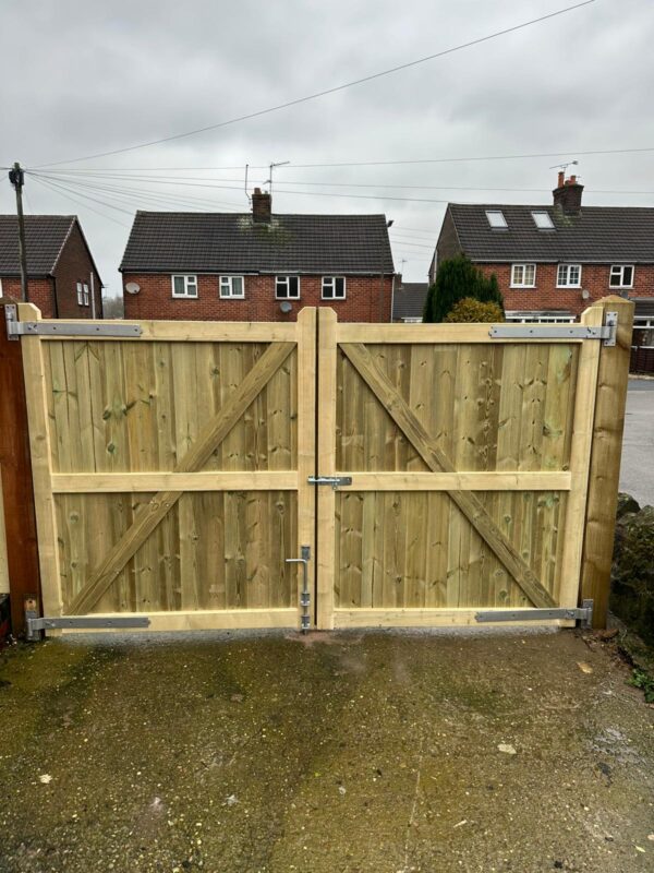 Lodge Style - Pressure Treated Tanalised Timber - Image 2